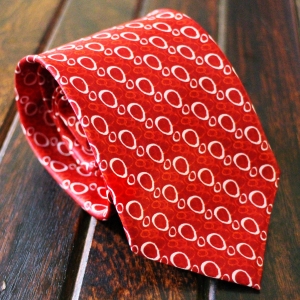 displaying image of Printed Red Fancy Tie