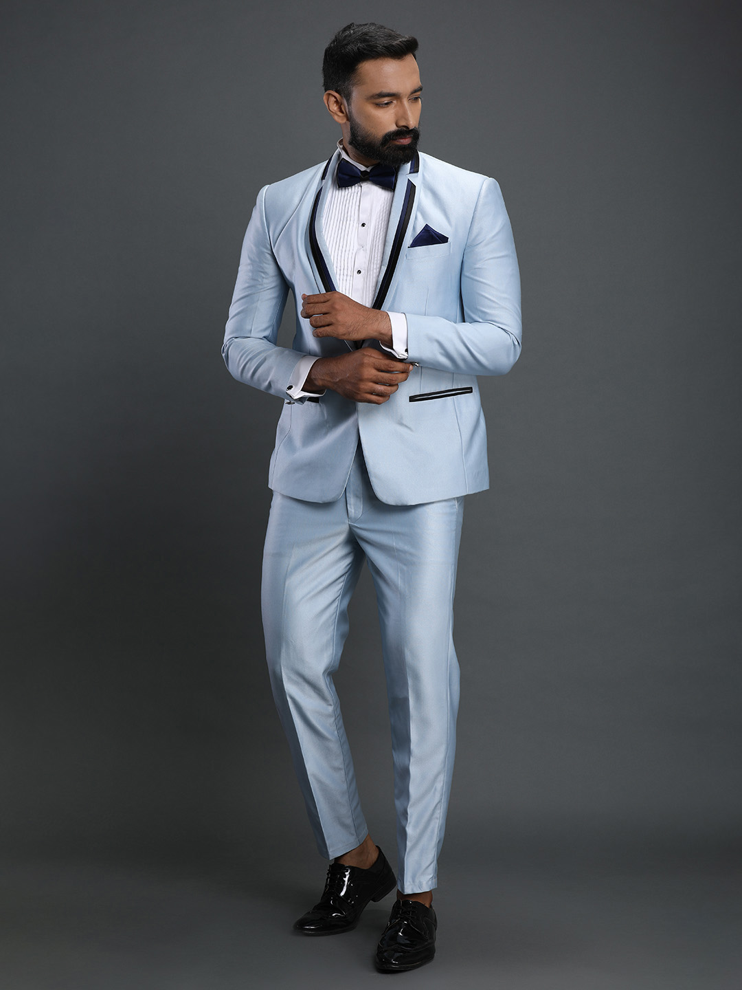 displaying image of Sky Blue Tux