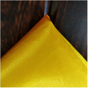 displaying image of Yellow Pocket Square