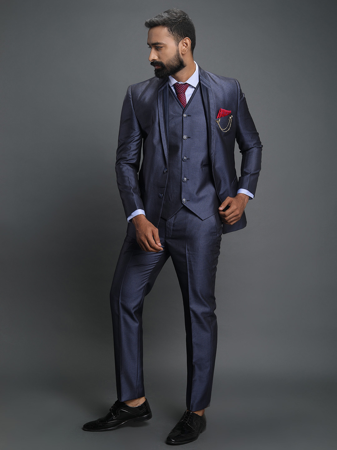 displaying image of Blue DottedTexture 3 Piece Suit