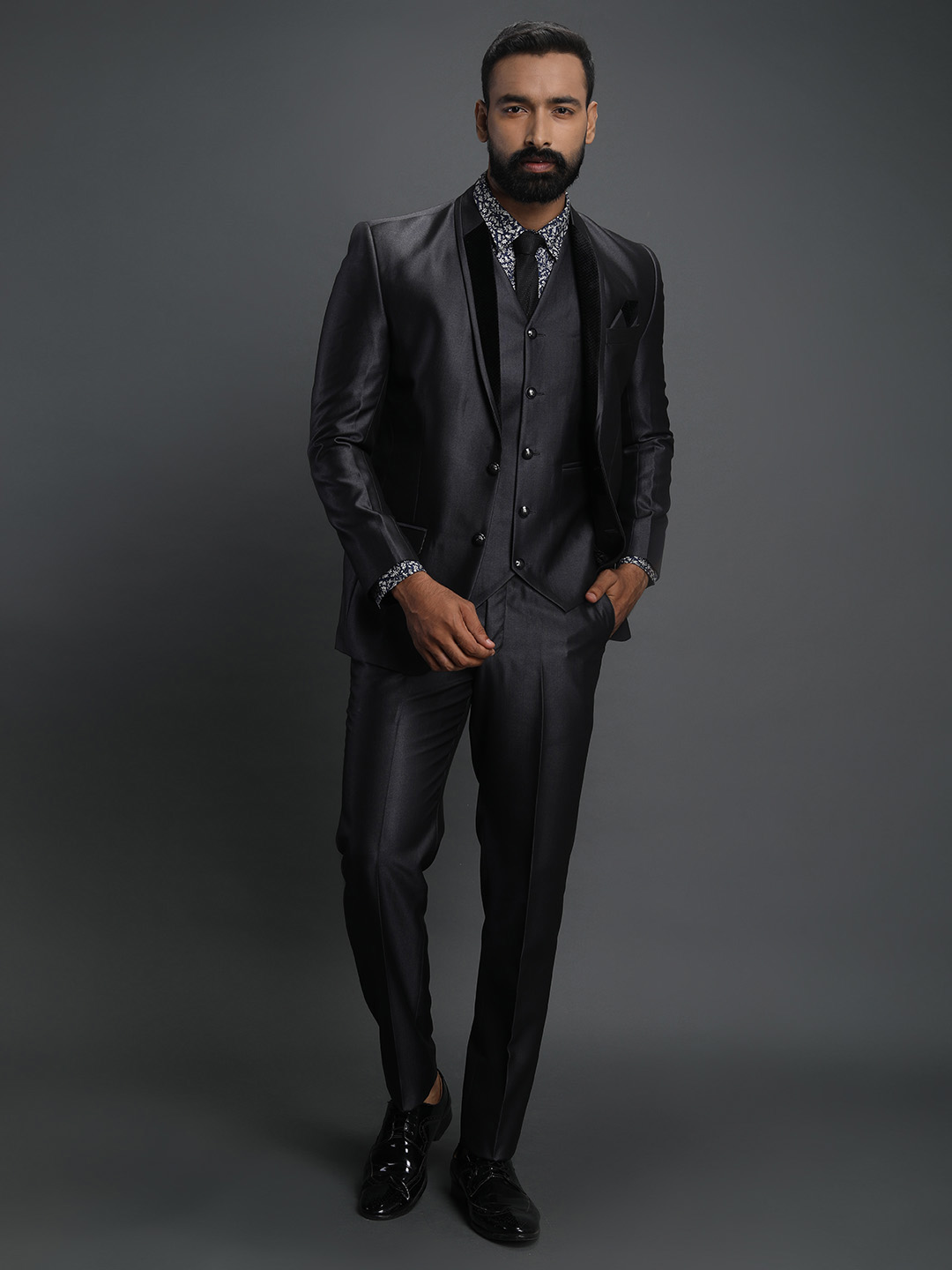 dark-grey-designer-3-piece-suit
