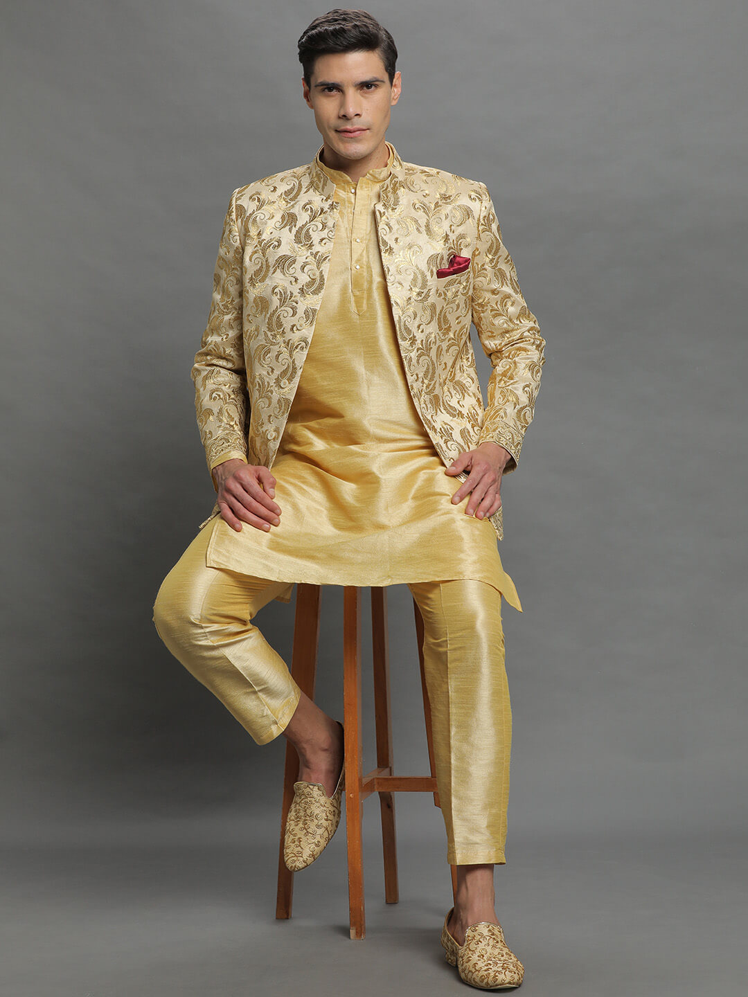gold-embroidered-groom-bandgala