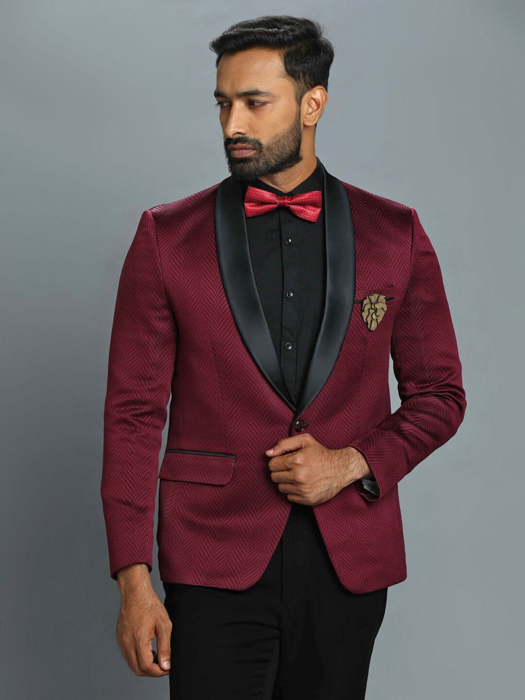 displaying image of Red Long Lines 3 Piece Suit